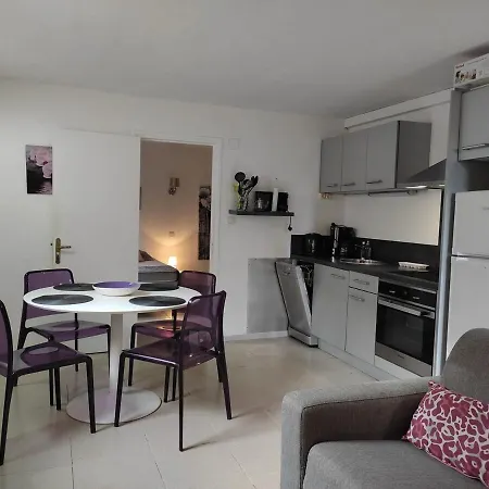 T2 Picculu - Garden, Swimming Pool, 4 Ppl, Parking